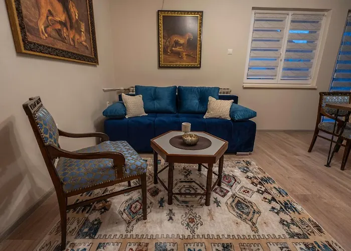 Calendula Apartment *